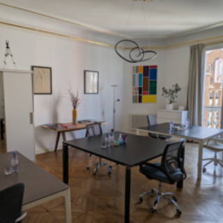 Bureau privé 30 m² 6 postes Coworking Rue de Penthièvre Paris 75008 - photo 1